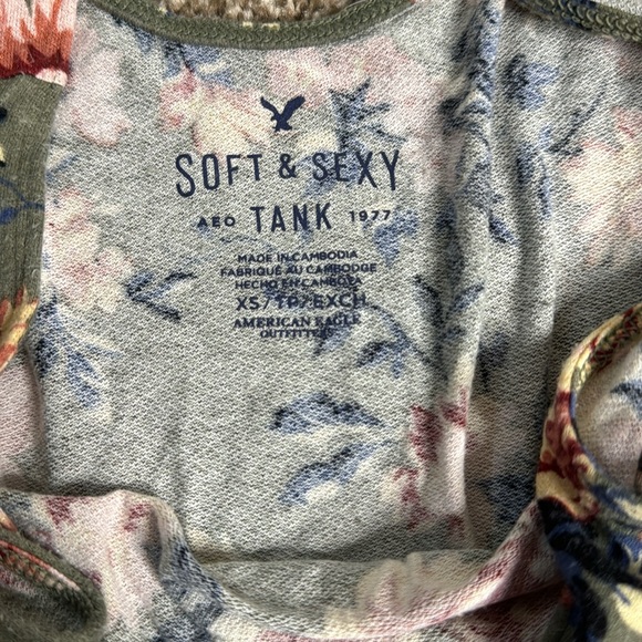 Green American Eagle Tank Top - Picture 3 of 3